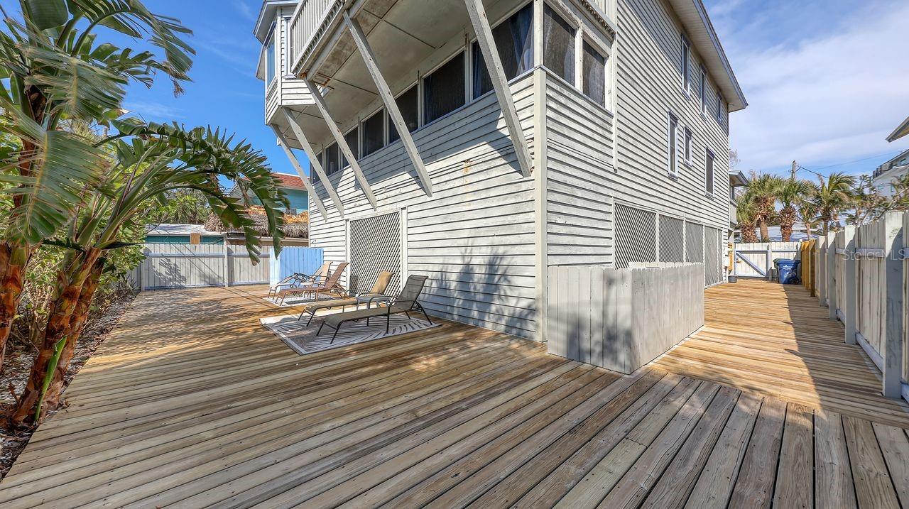 126 AVENIDA VENECCIA, Sarasota, FL 34242