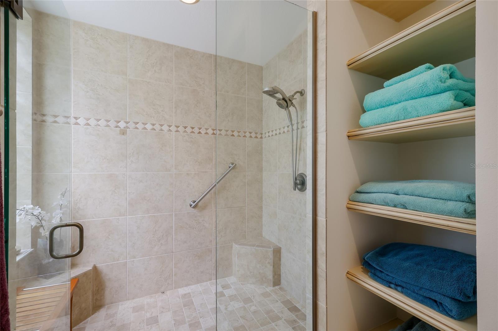 Primary en suite