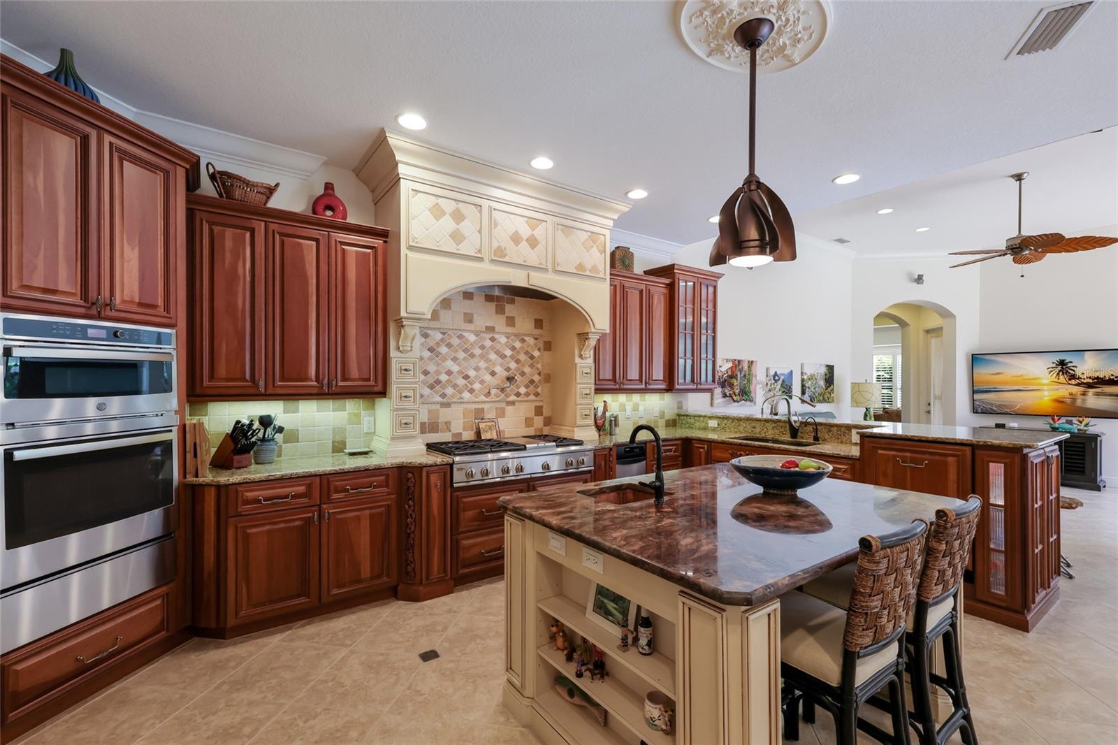 7107 KESWICK LANE, Lakewood Ranch, FL 34202