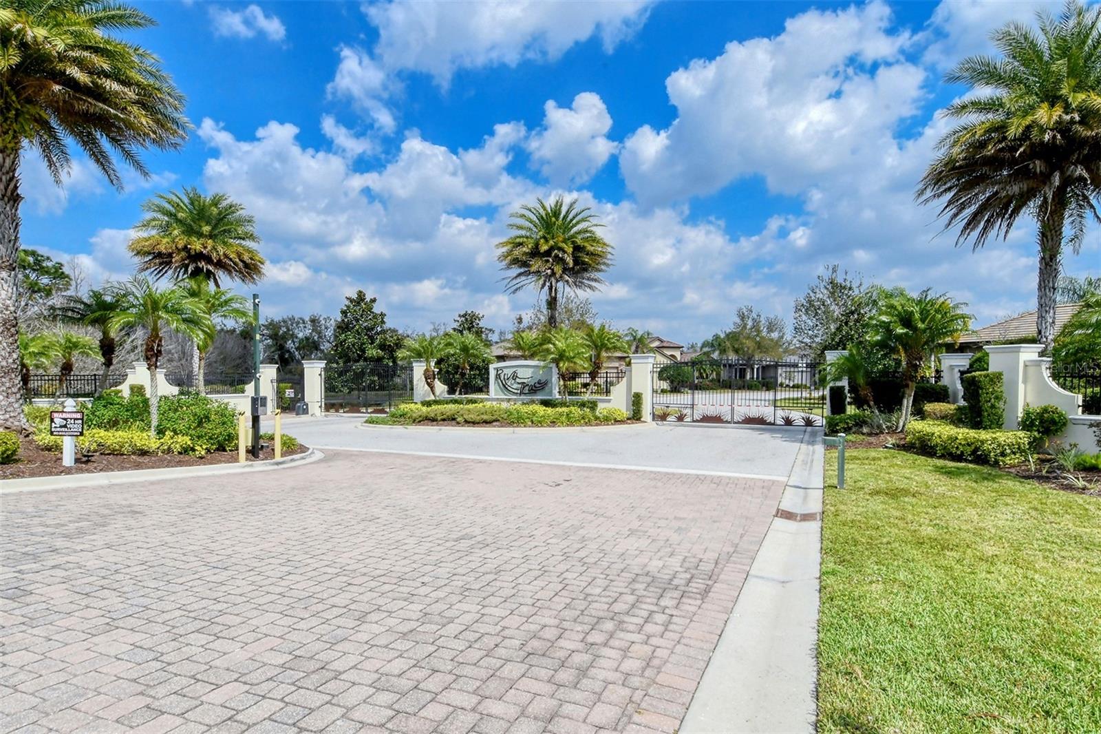 7909 RIO BELLA PLACE, Bradenton, FL 34201