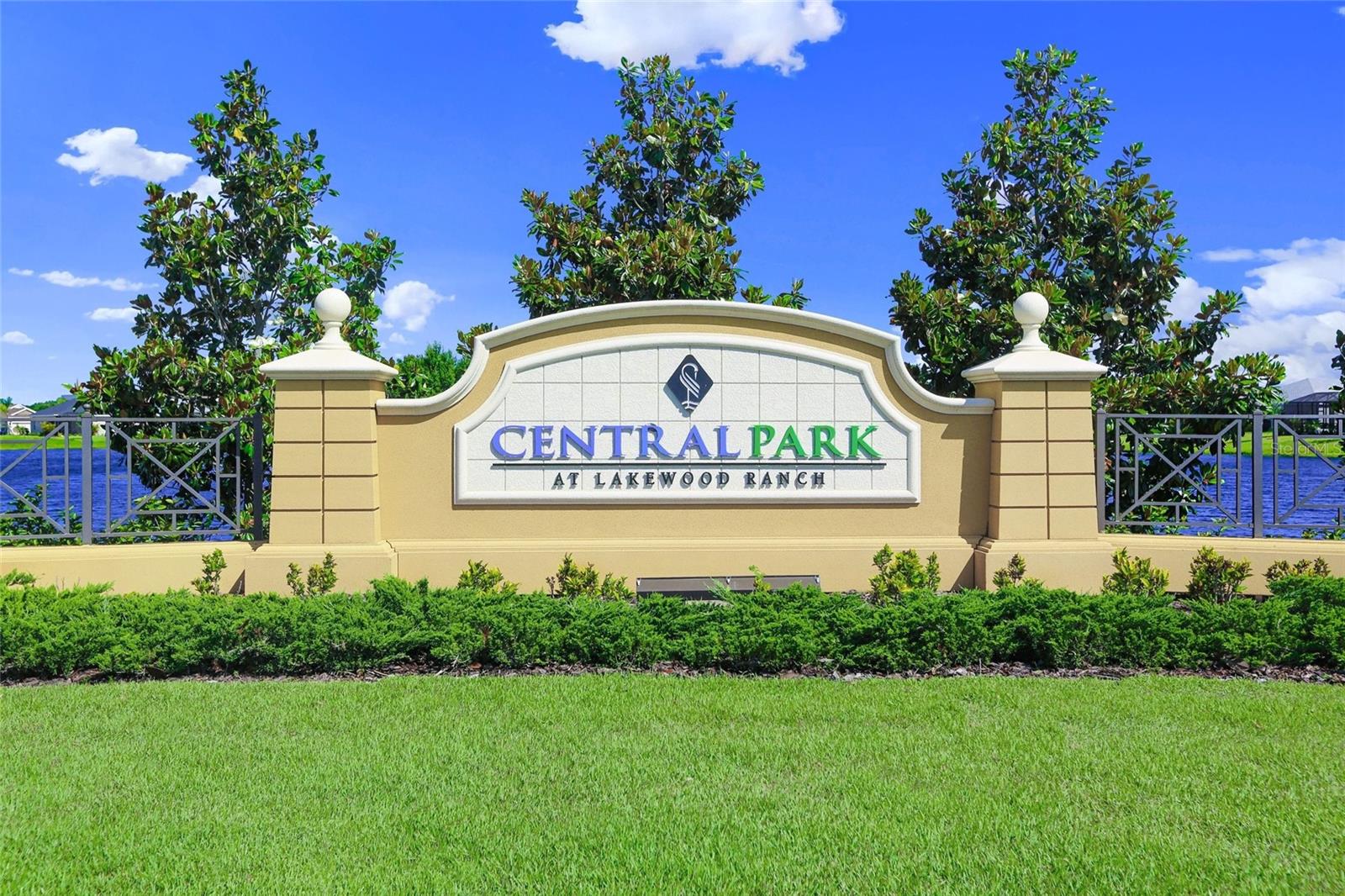 11711 GRAMERCY PARK AVENUE, Bradenton, FL 34211