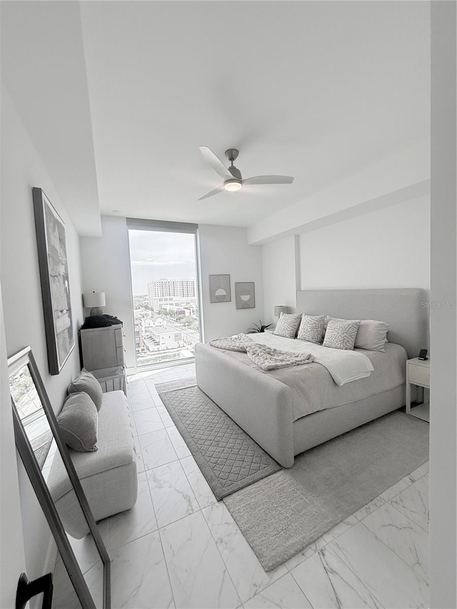777 3RD AVENUE N, #1007, St Petersburg, FL 33701