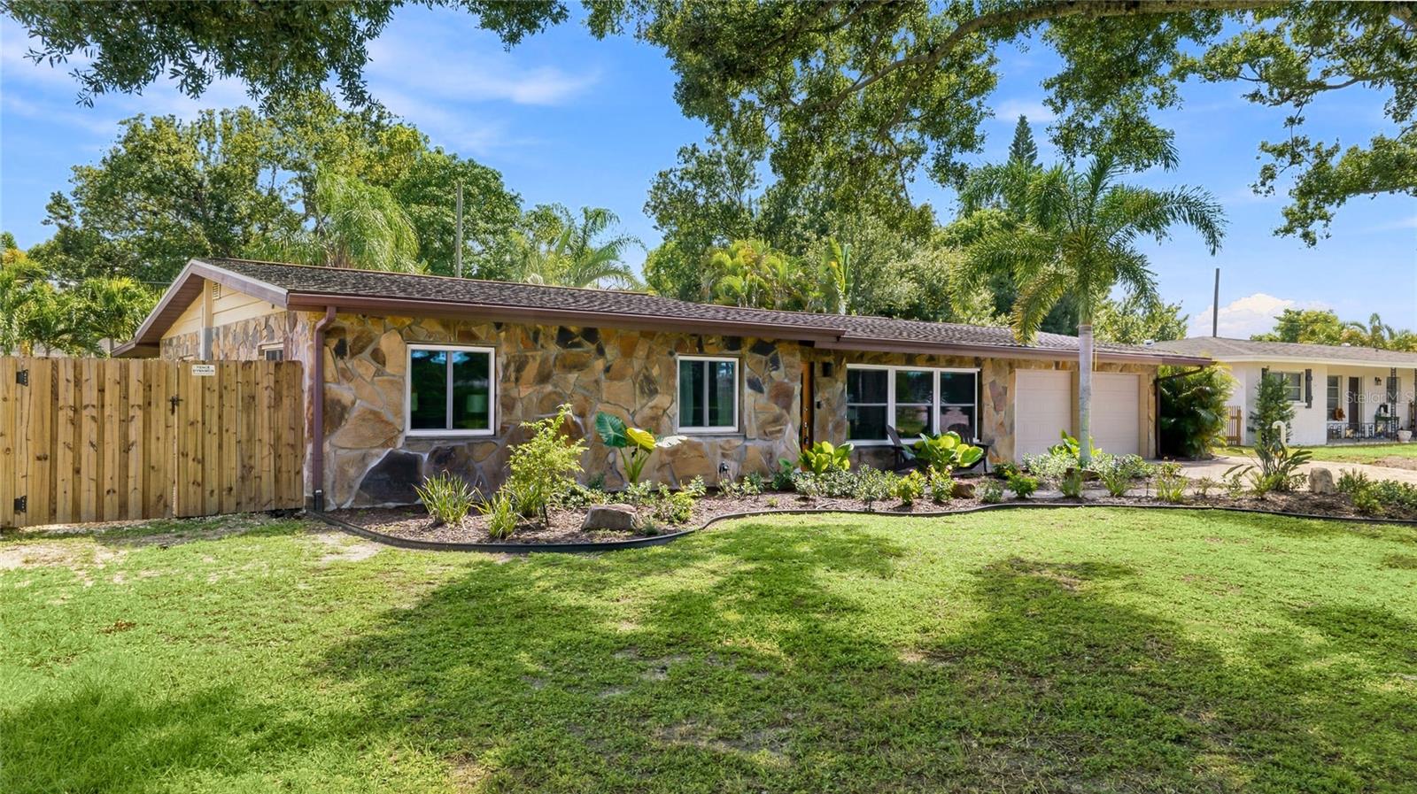 2630 SUNNYBROOK DRIVE, Sarasota, FL 34239