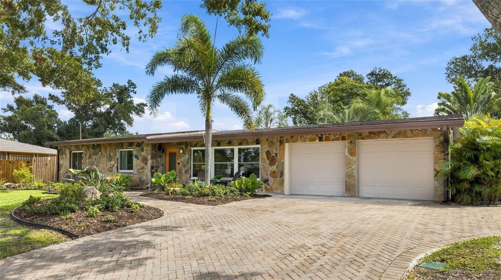 2630 SUNNYBROOK DRIVE, Sarasota, FL 34239