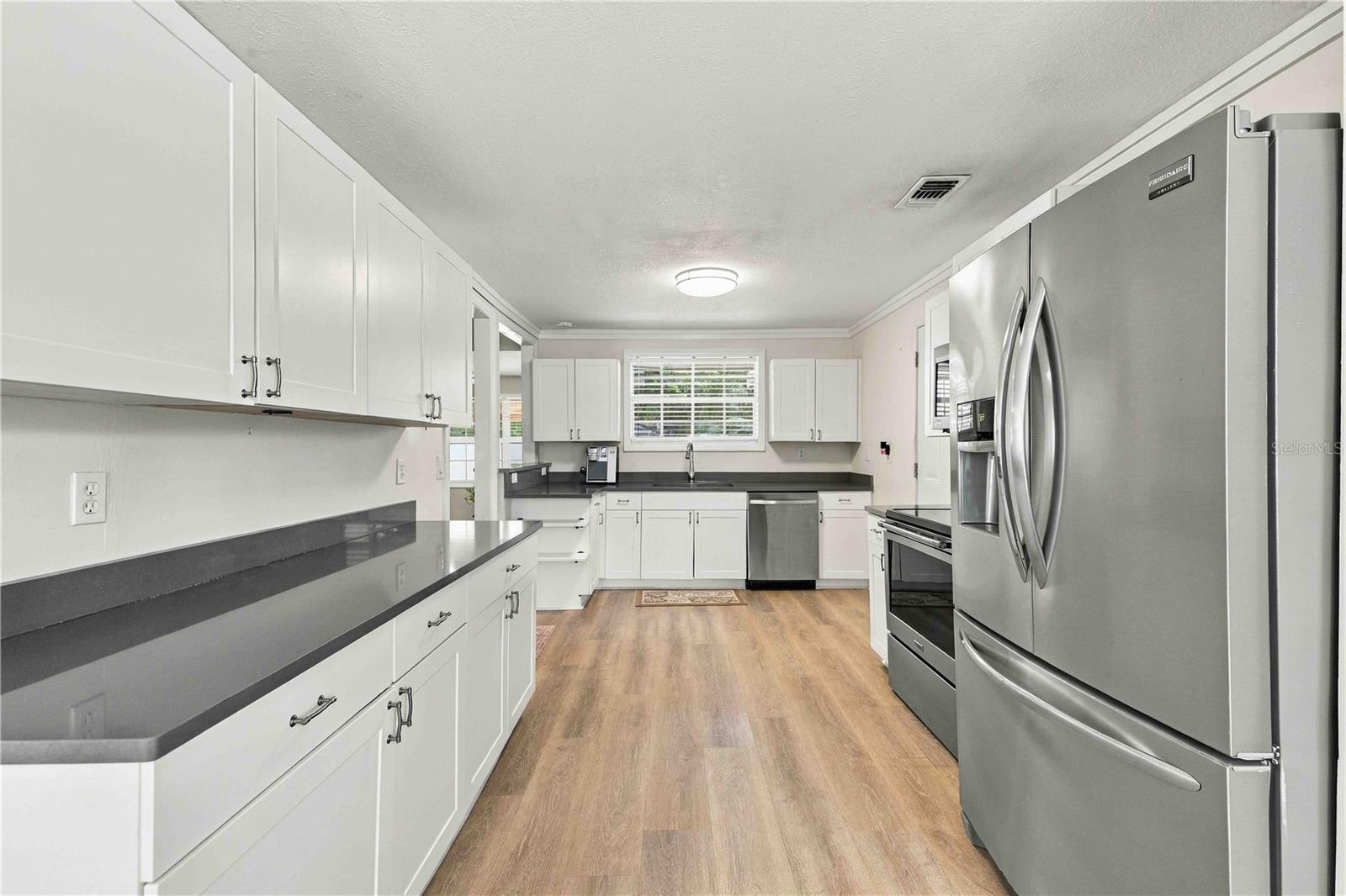 710 26TH STREET W, Bradenton, FL 34205