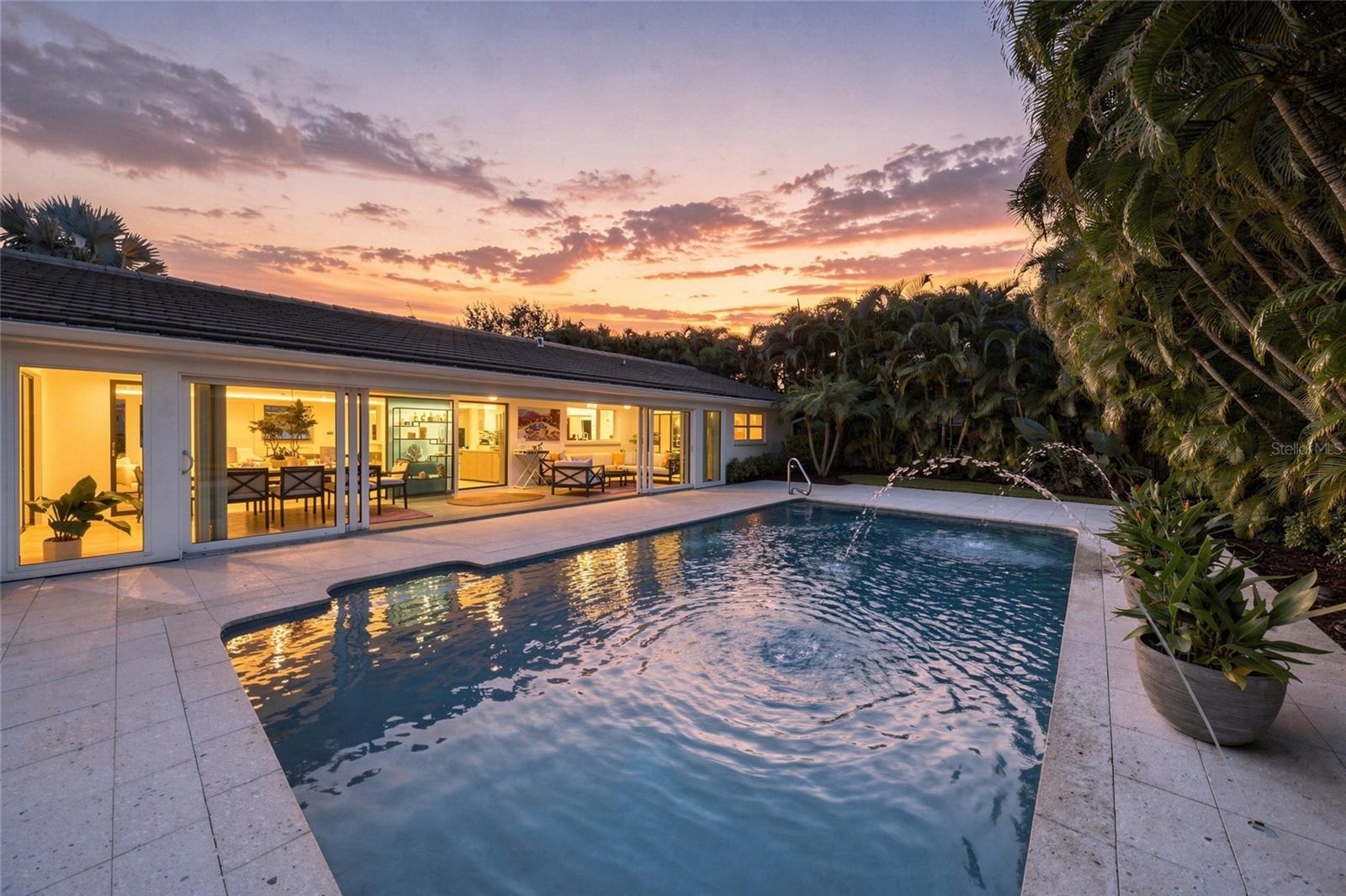 607 OWL WAY, Sarasota, FL 34236