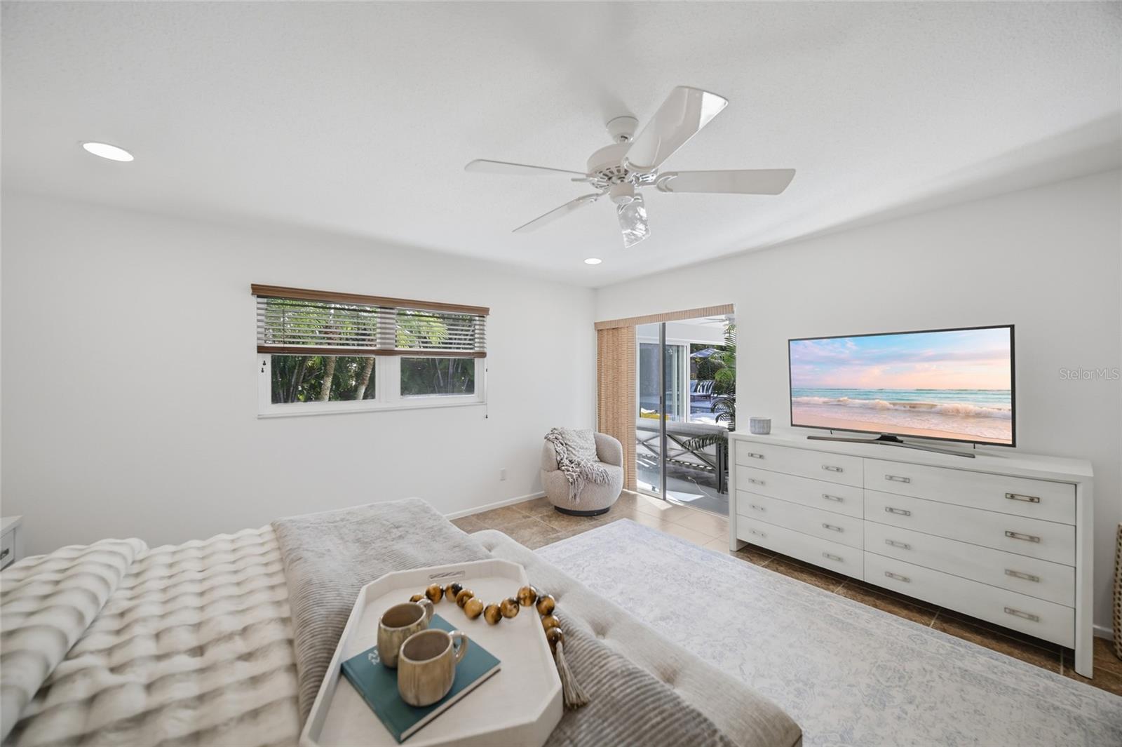 607 OWL WAY, Sarasota, FL 34236