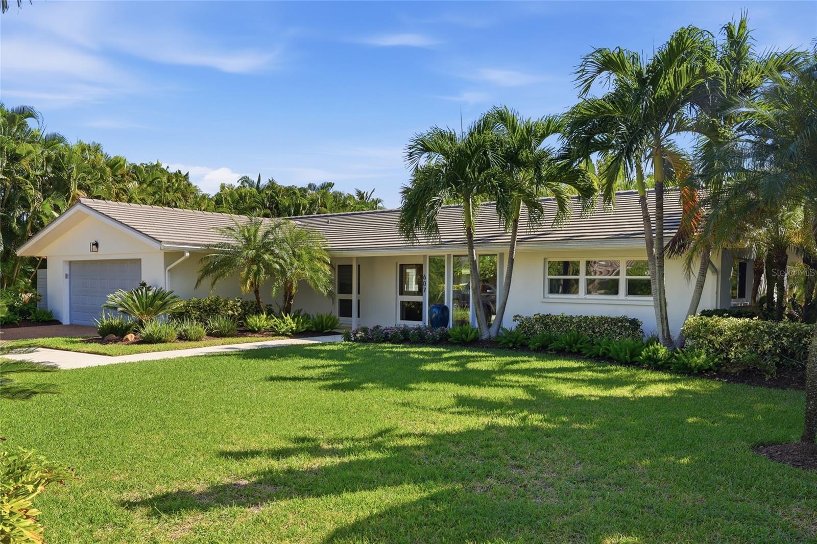 607 OWL WAY, Sarasota, FL 34236