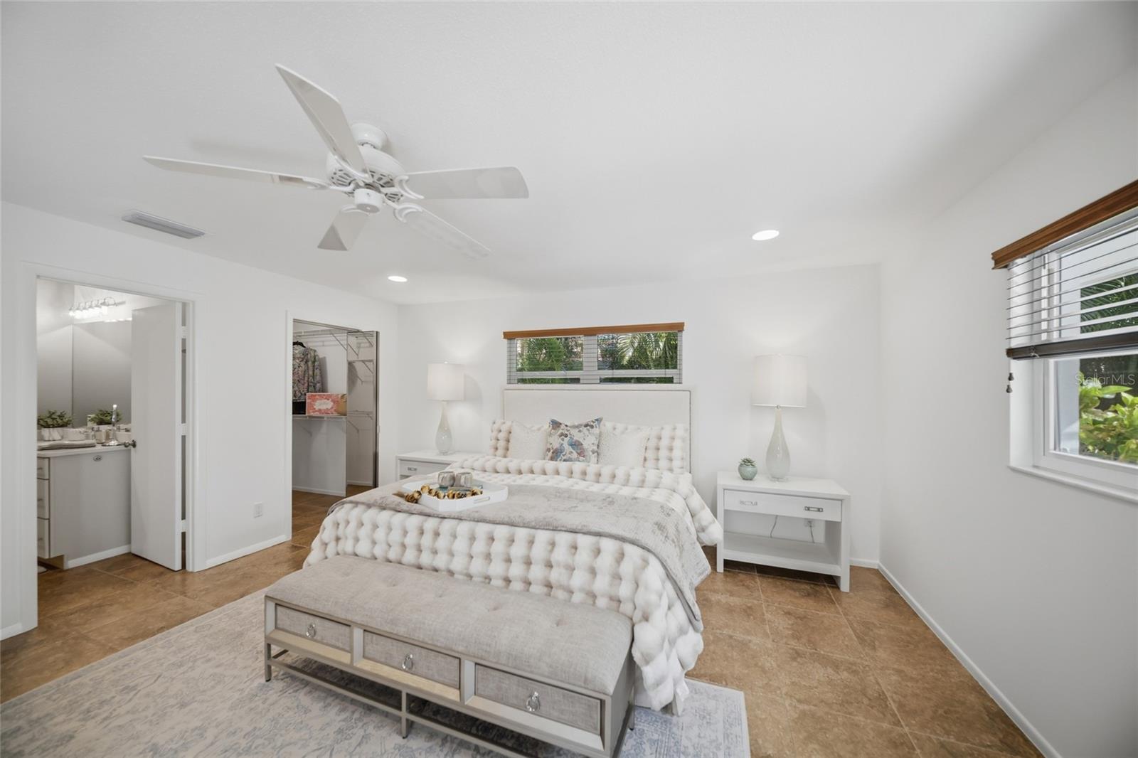 607 OWL WAY, Sarasota, FL 34236