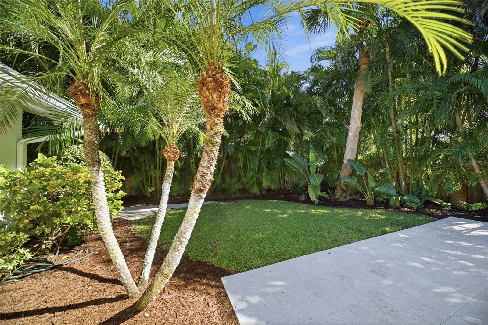607 OWL WAY, Sarasota, FL 34236