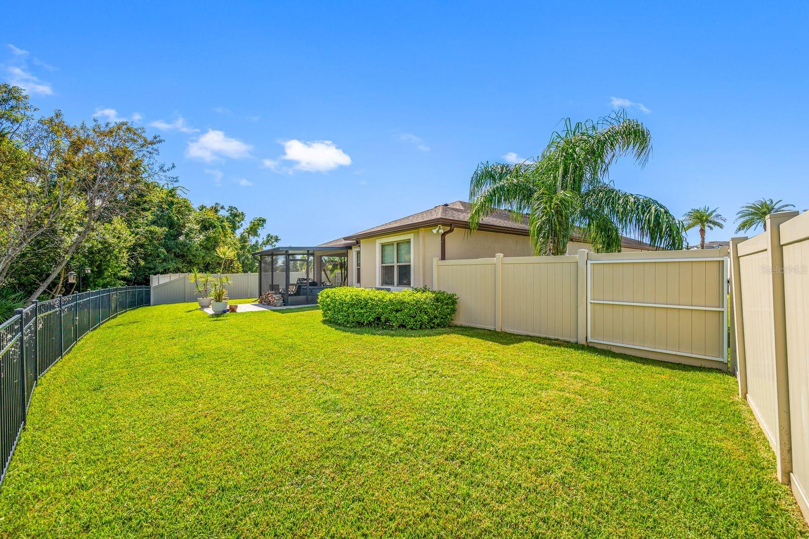 5016 BELLA ARMONIA CIRCLE, Wimauma, FL 33598