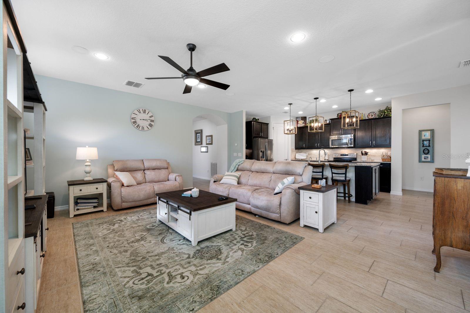 5016 BELLA ARMONIA CIRCLE, Wimauma, FL 33598