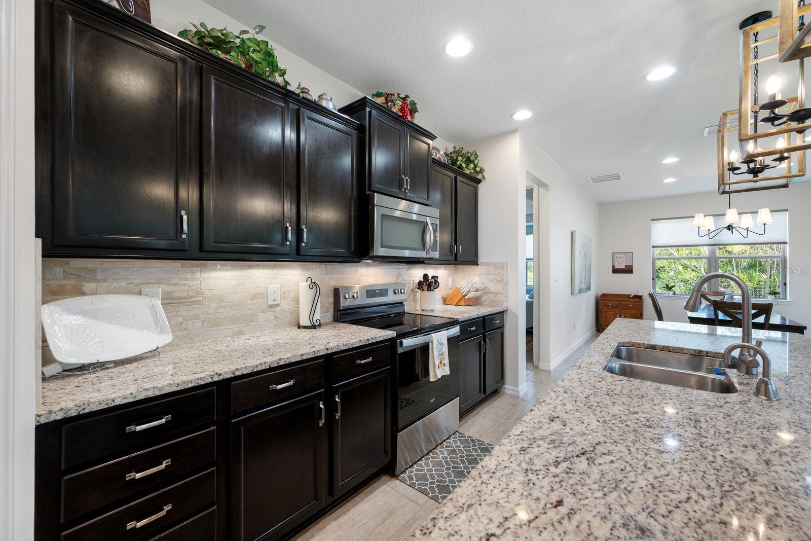 5016 BELLA ARMONIA CIRCLE, Wimauma, FL 33598