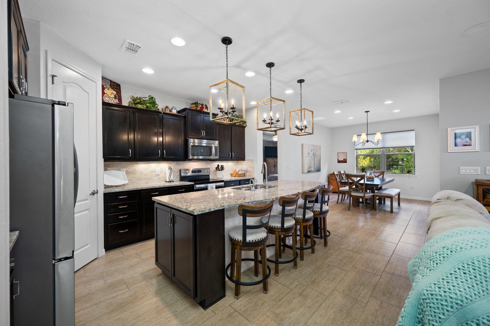5016 BELLA ARMONIA CIRCLE, Wimauma, FL 33598