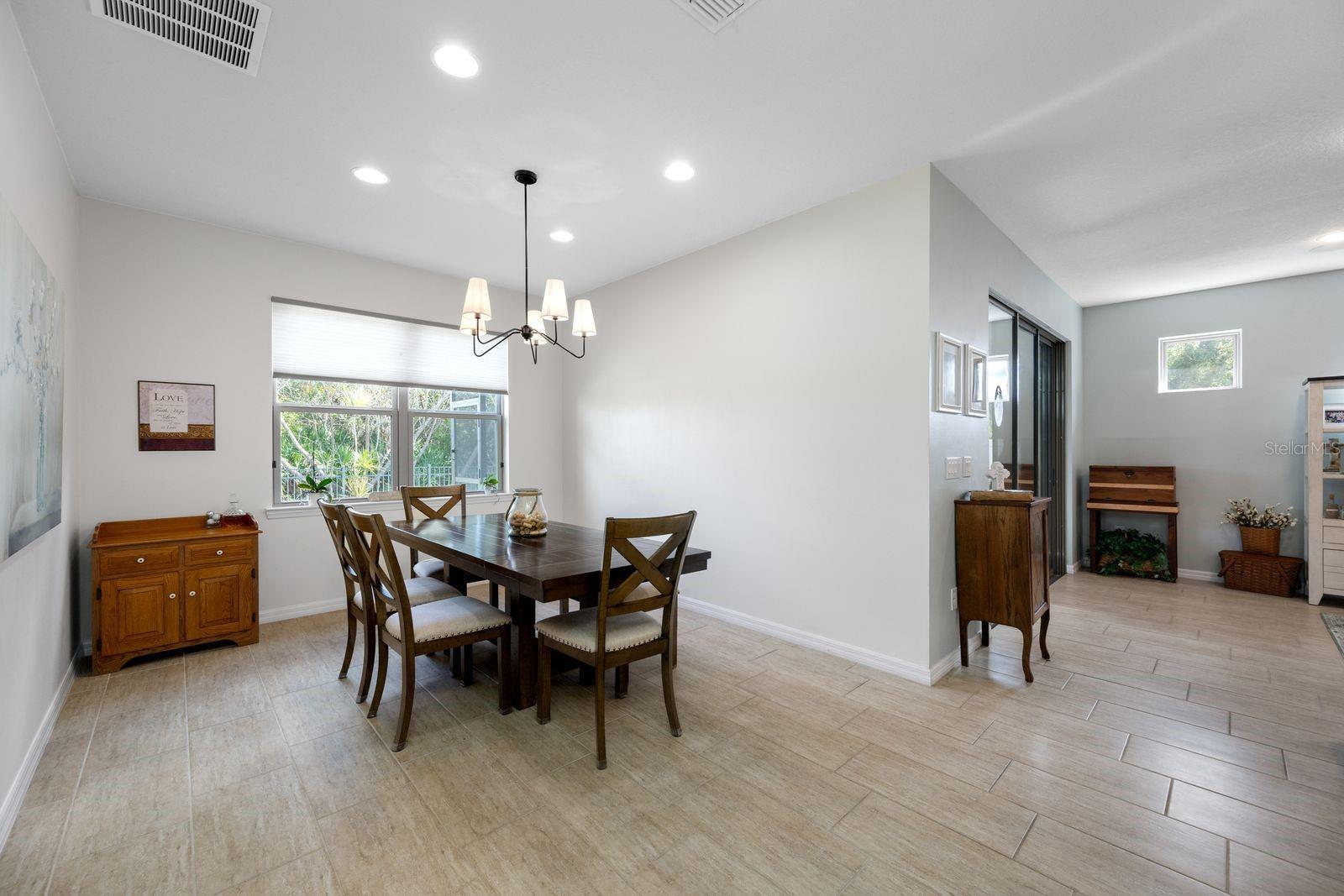 5016 BELLA ARMONIA CIRCLE, Wimauma, FL 33598