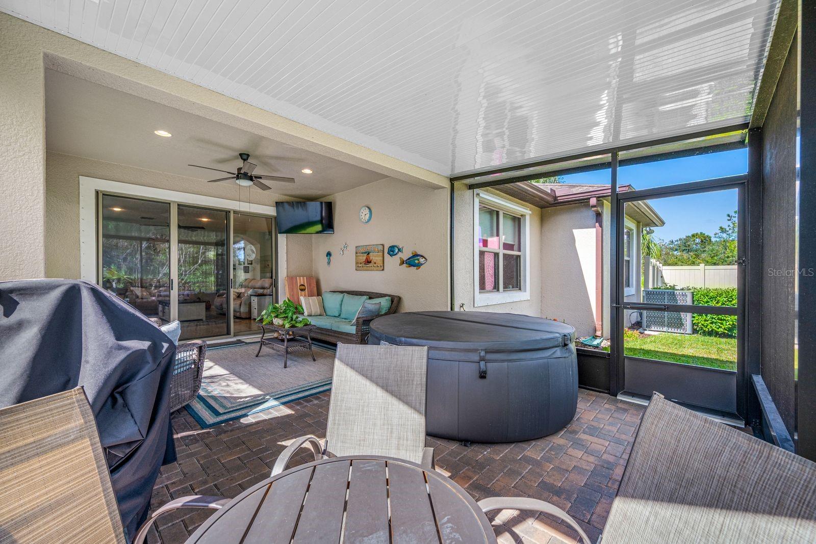 5016 BELLA ARMONIA CIRCLE, Wimauma, FL 33598