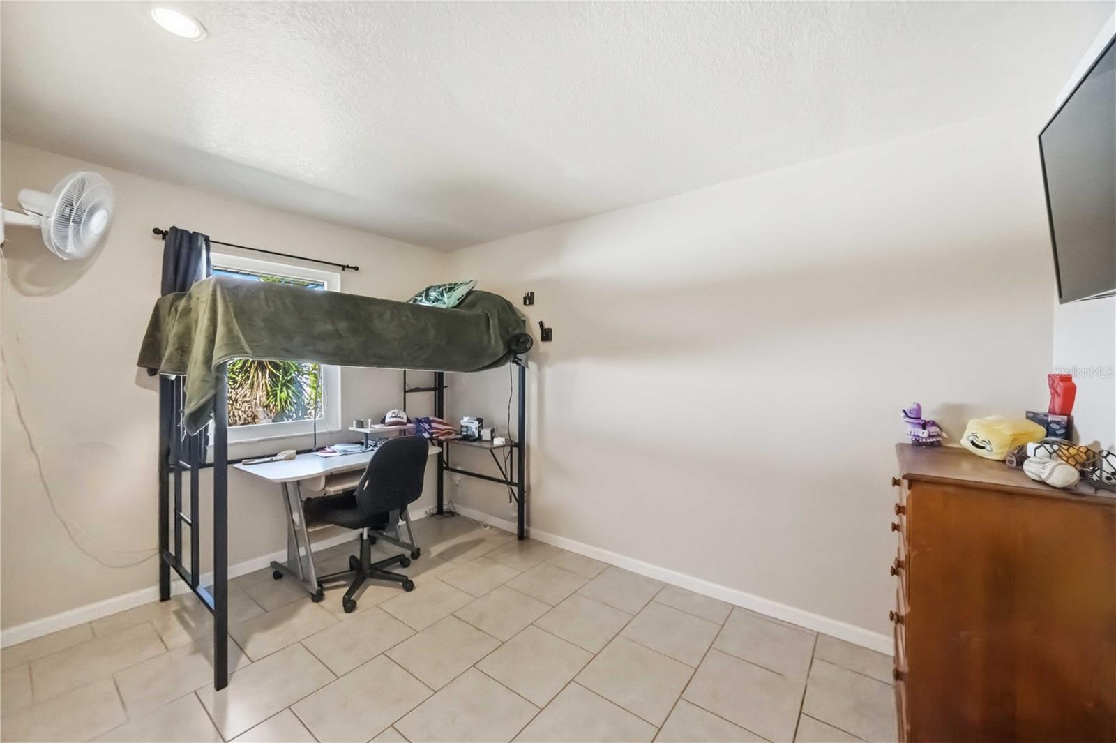 2nd Bedroom
