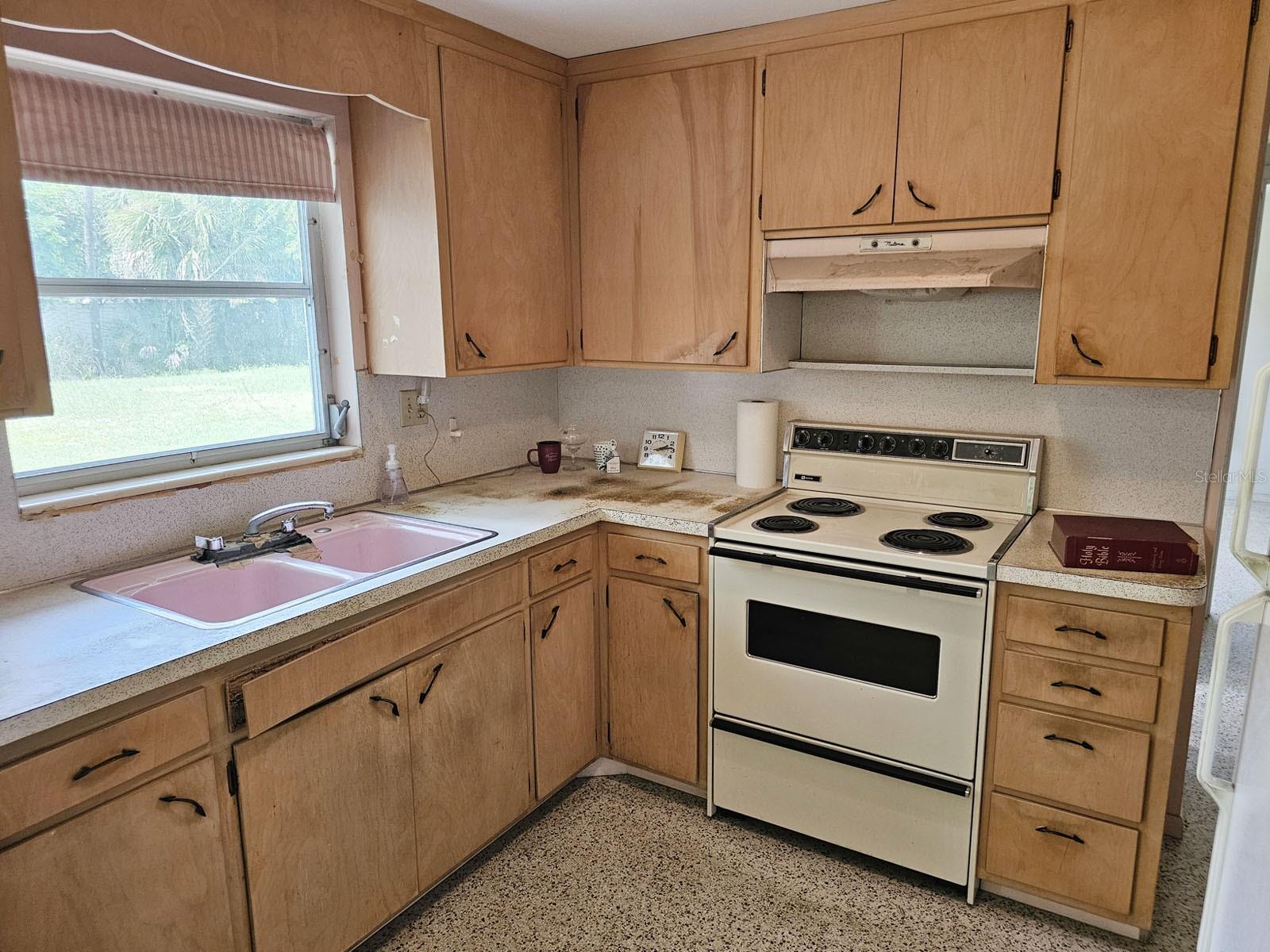 4612 58TH STREET W, Bradenton, FL 34210