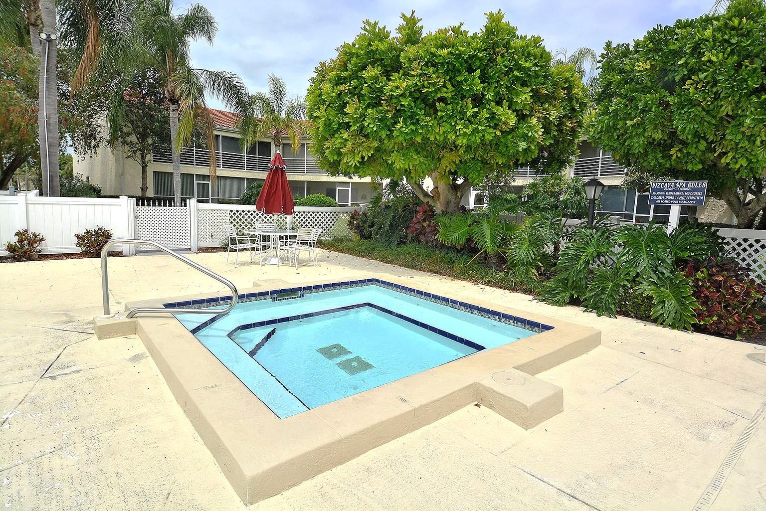 6101 34TH STREET W, #31H, Bradenton, FL 34210