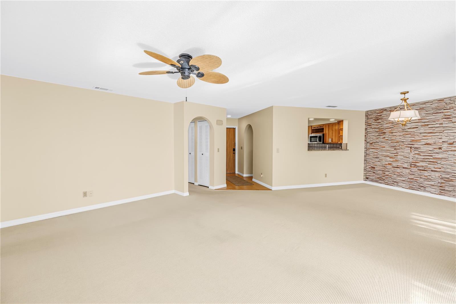 6101 34TH STREET W, #31H, Bradenton, FL 34210 6101 34TH STREET W, #31H, Bradenton, FL 34210