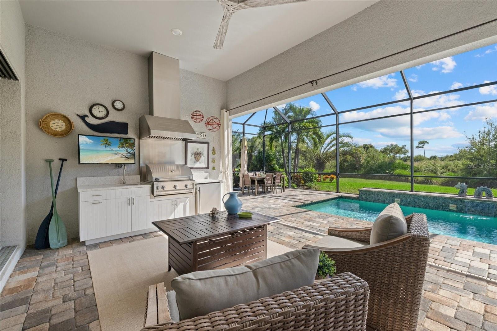 7973 GRANDE SHORES DRIVE, Sarasota, FL 34240