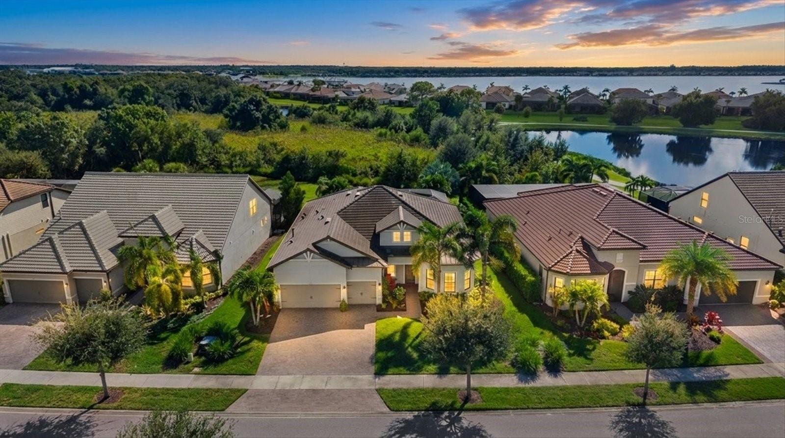 7973 GRANDE SHORES DRIVE, Sarasota, FL 34240