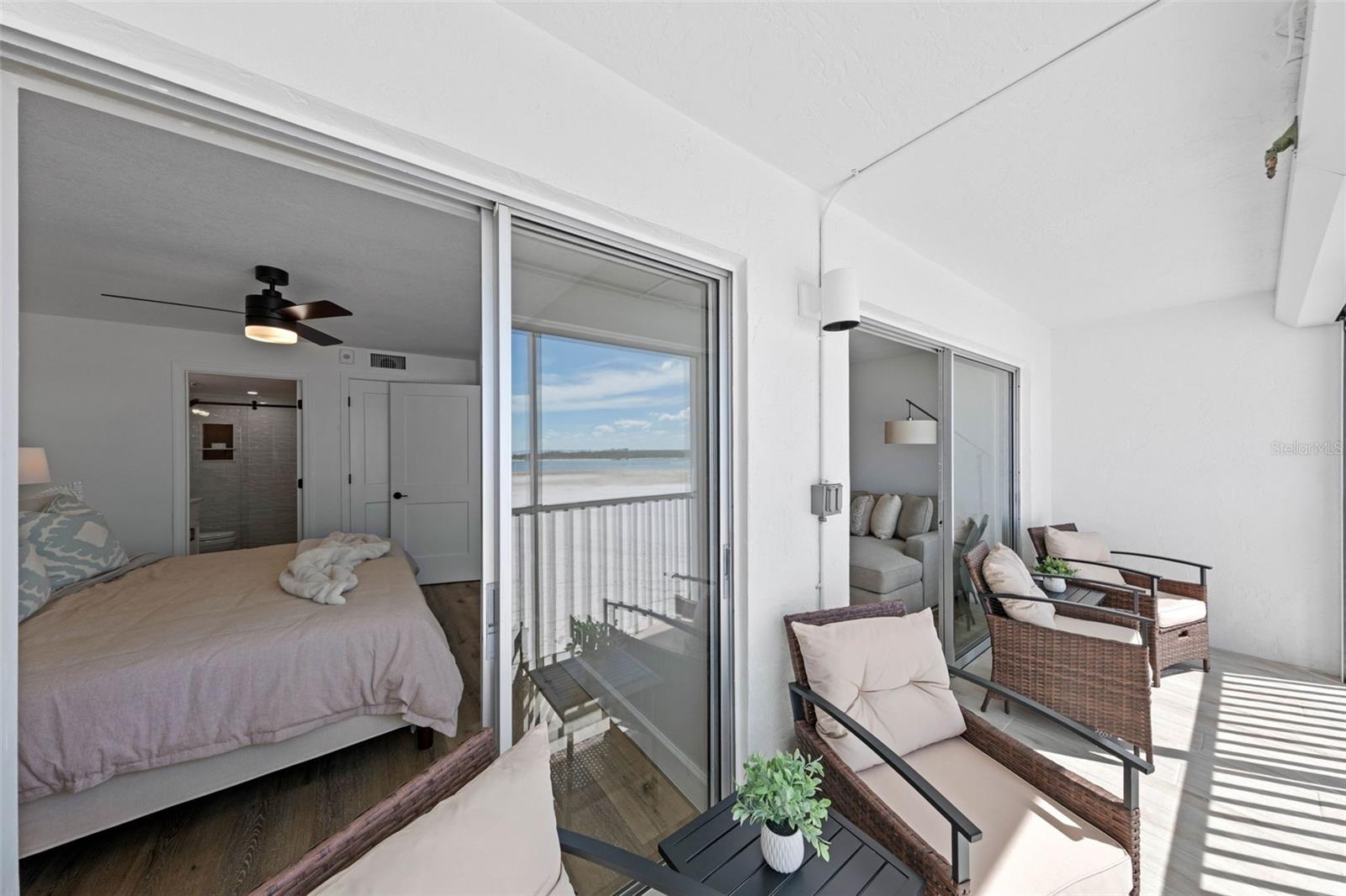 Primary suite lanai access