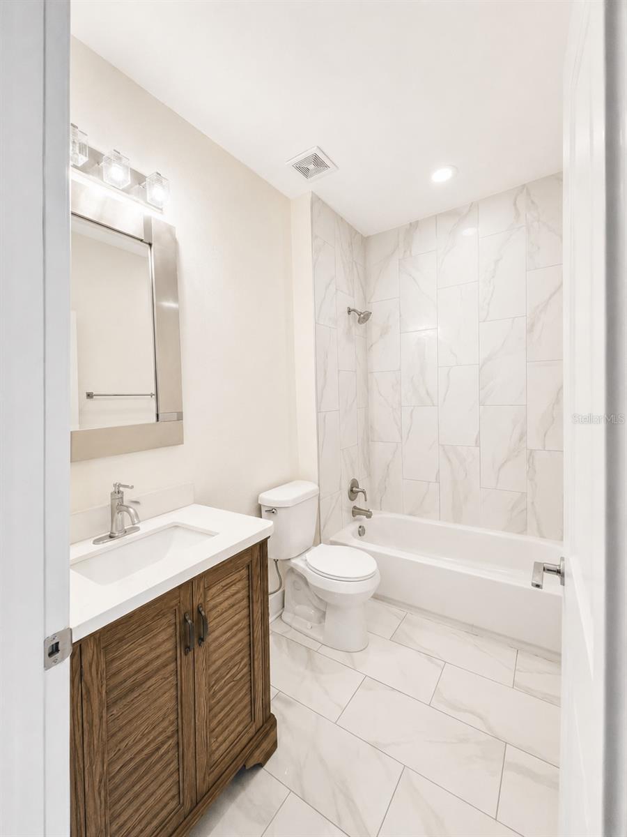 108 MISSION HILLS AVENUE, Temple Terrace, FL 33617