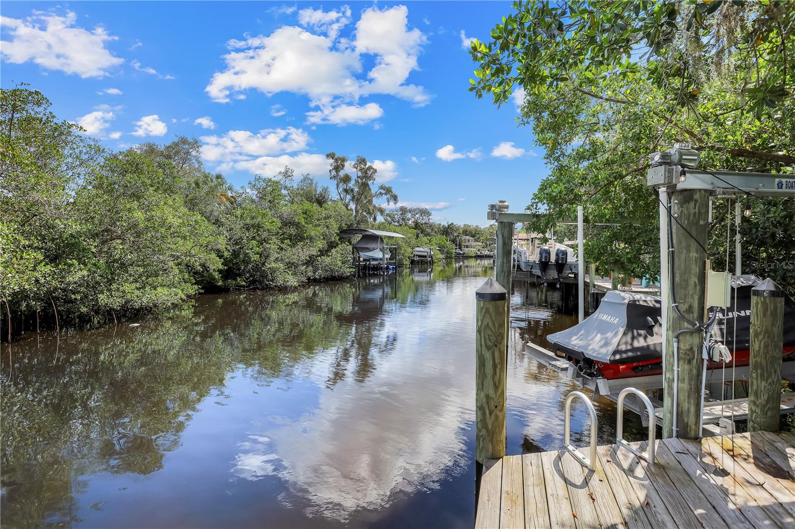 715 OAK STREET, Bradenton, FL 34208