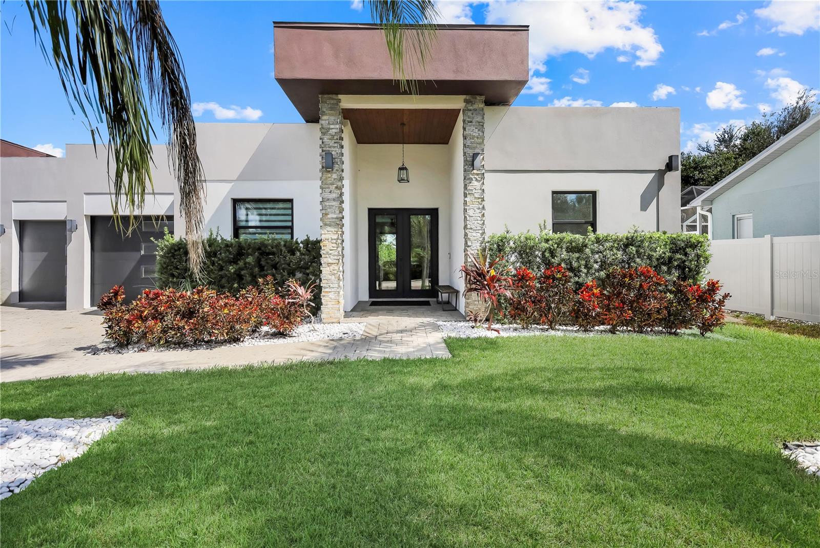 715 OAK STREET, Bradenton, FL 34208 715 OAK STREET, Bradenton, FL 34208