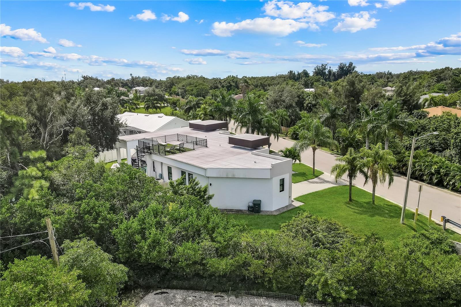 715 OAK STREET, Bradenton, FL 34208