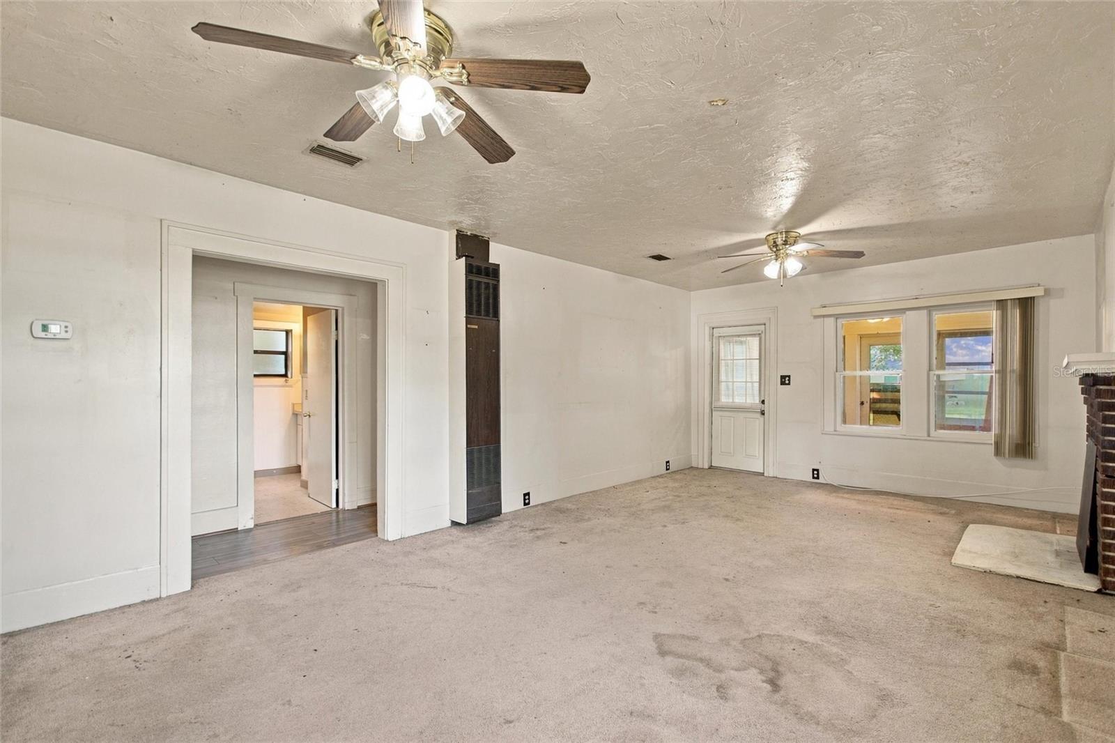 703 36TH STREET W, Bradenton, FL 34205