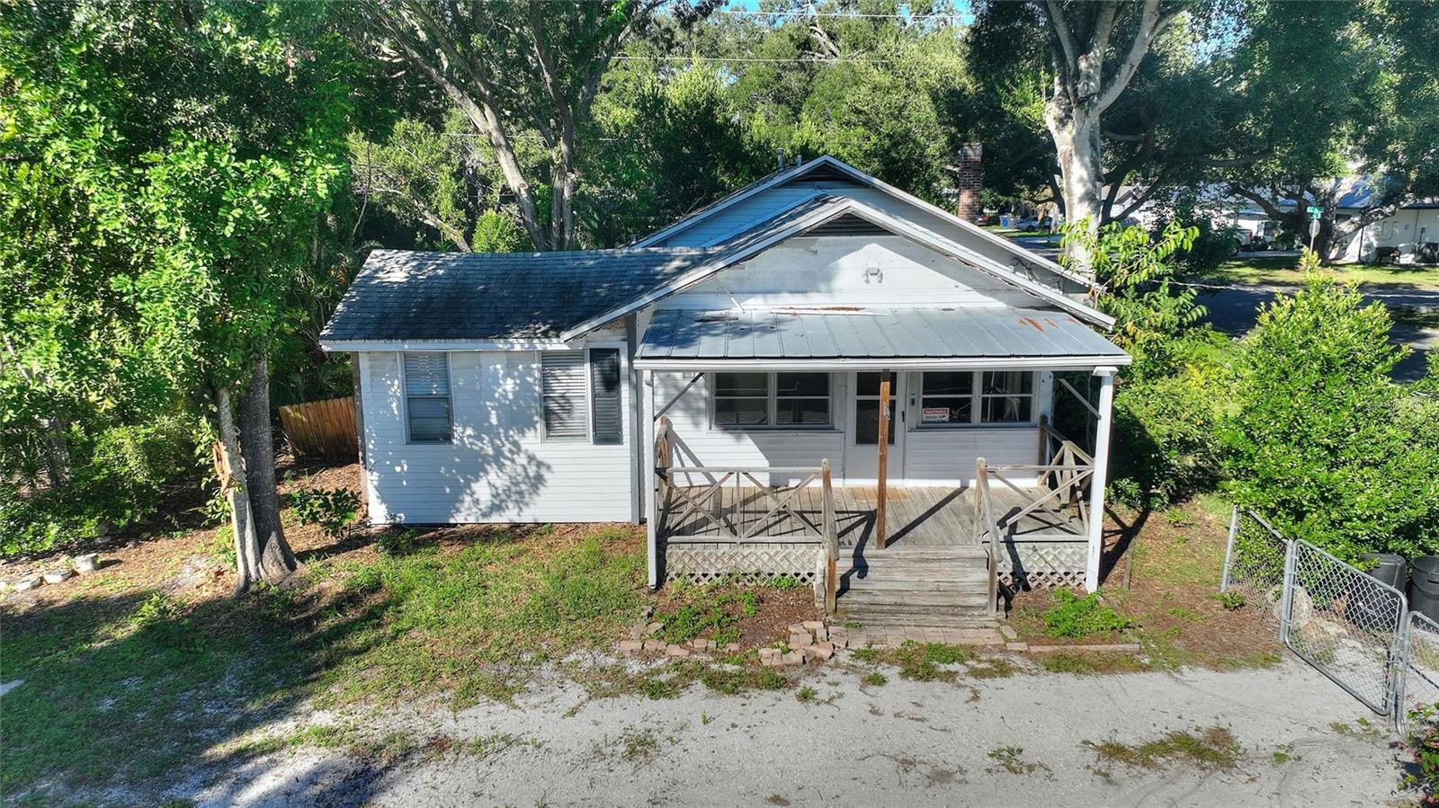 703 36TH STREET W, Bradenton, FL 34205