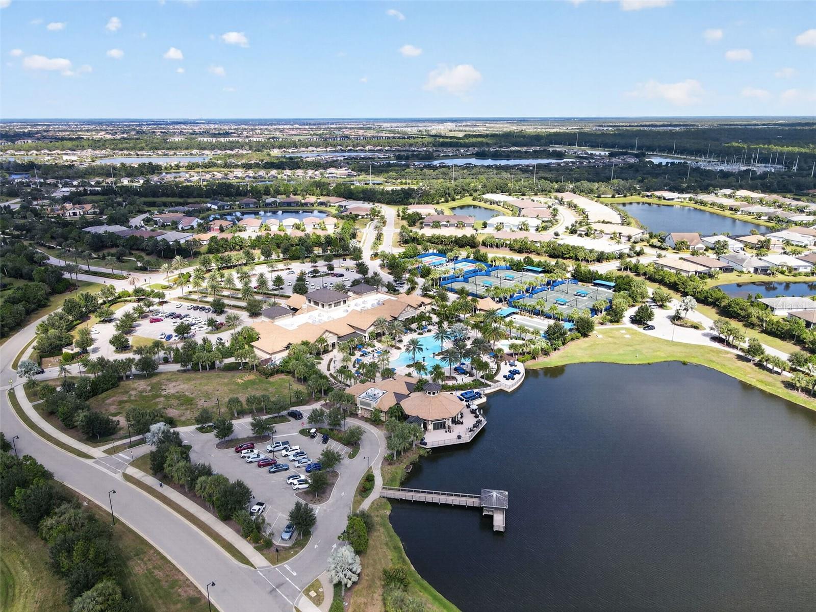 COMMUNITY AMENITY CENTER