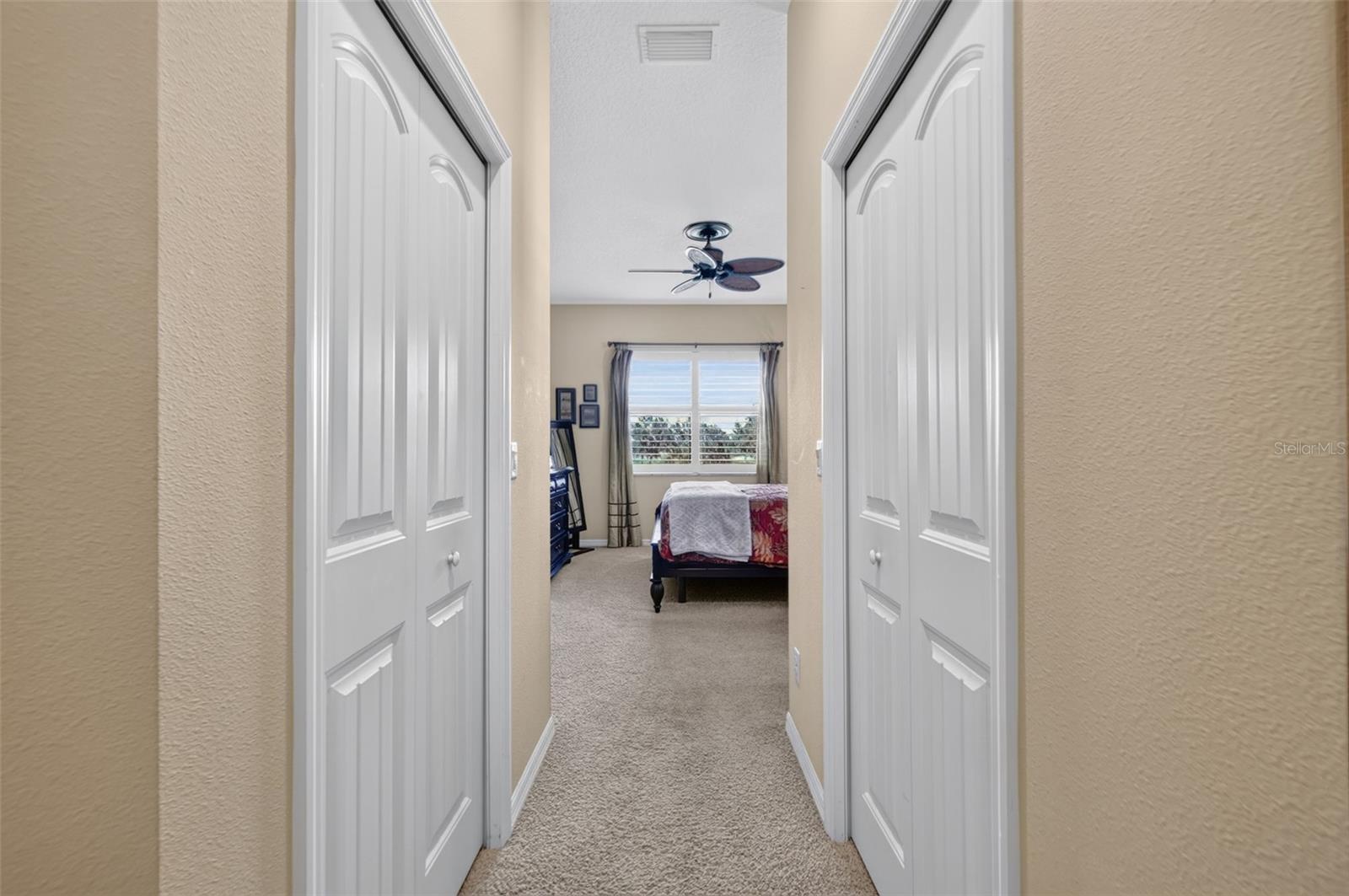 ENTRANCE TO PRIMARY SUITE