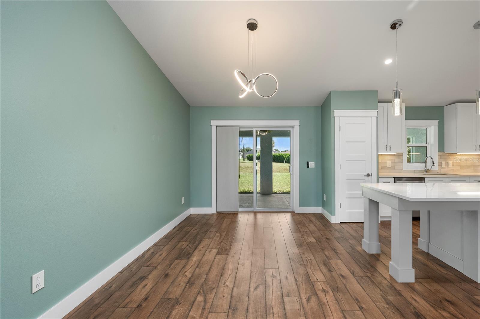 171 MARK TWAIN LANE, Rotonda West, FL 33947