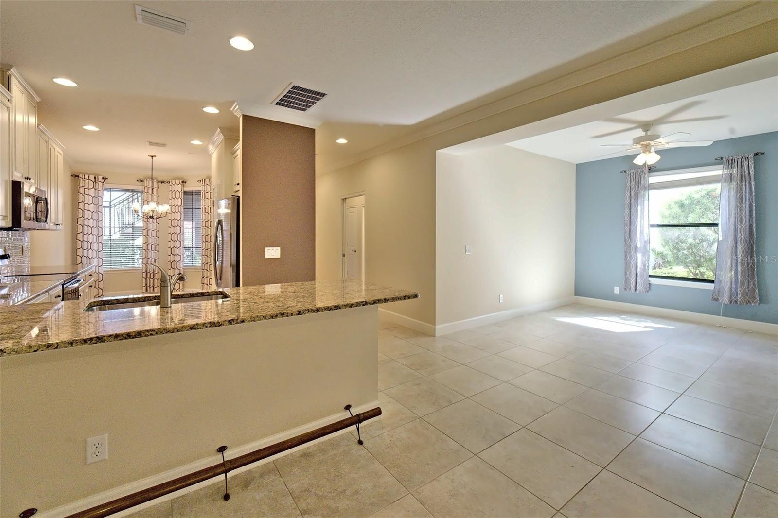 13604 MESSINA LOOP, #101, Bradenton, FL 34211