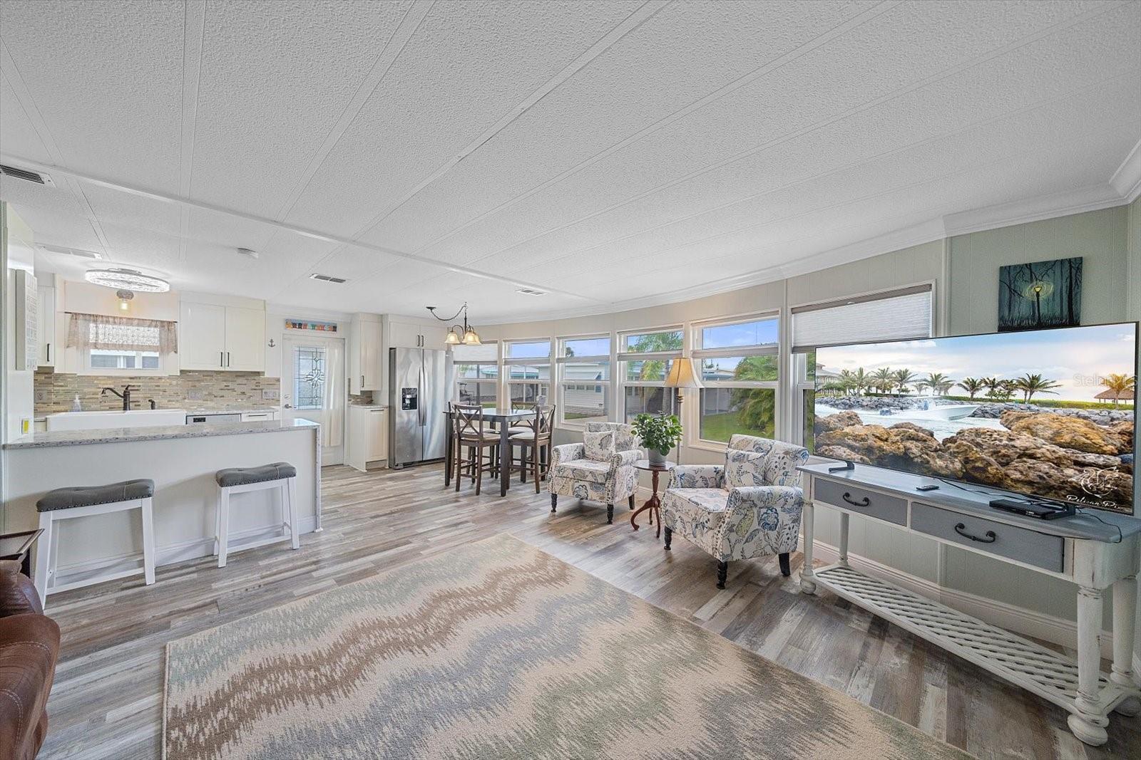 102 DEL RIO DRIVE, Palmetto, FL 34221