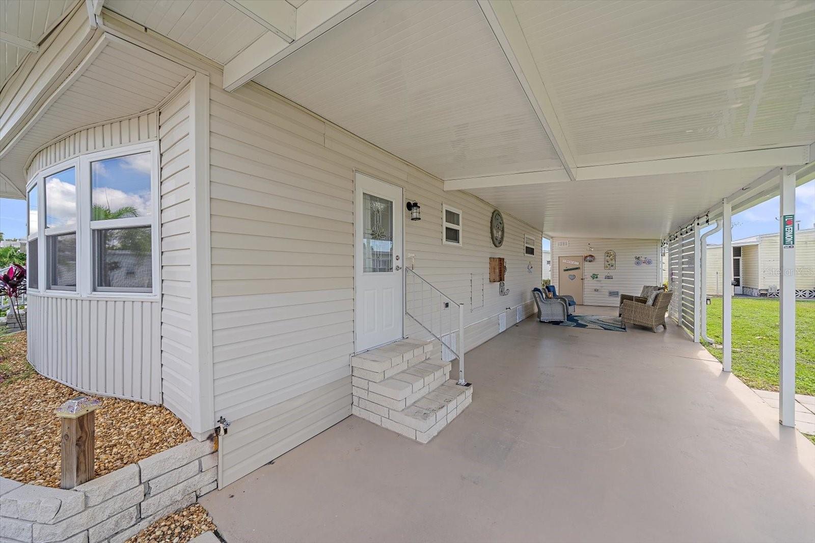 102 DEL RIO DRIVE, Palmetto, FL 34221