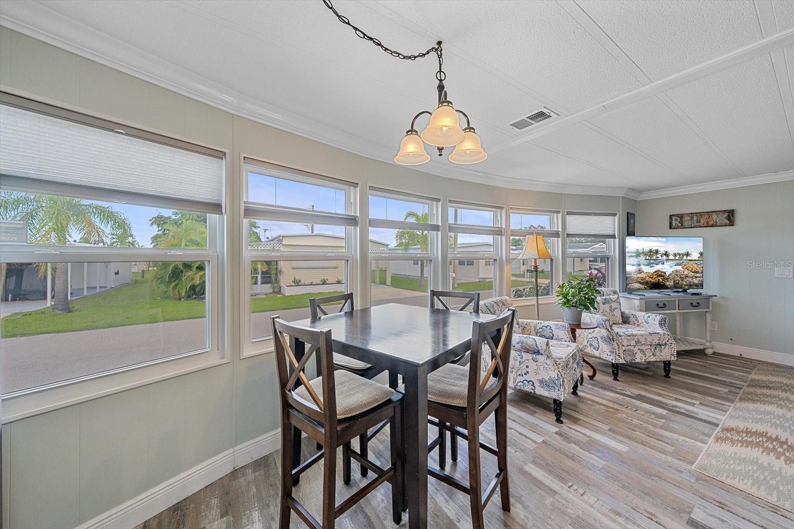 102 DEL RIO DRIVE, Palmetto, FL 34221