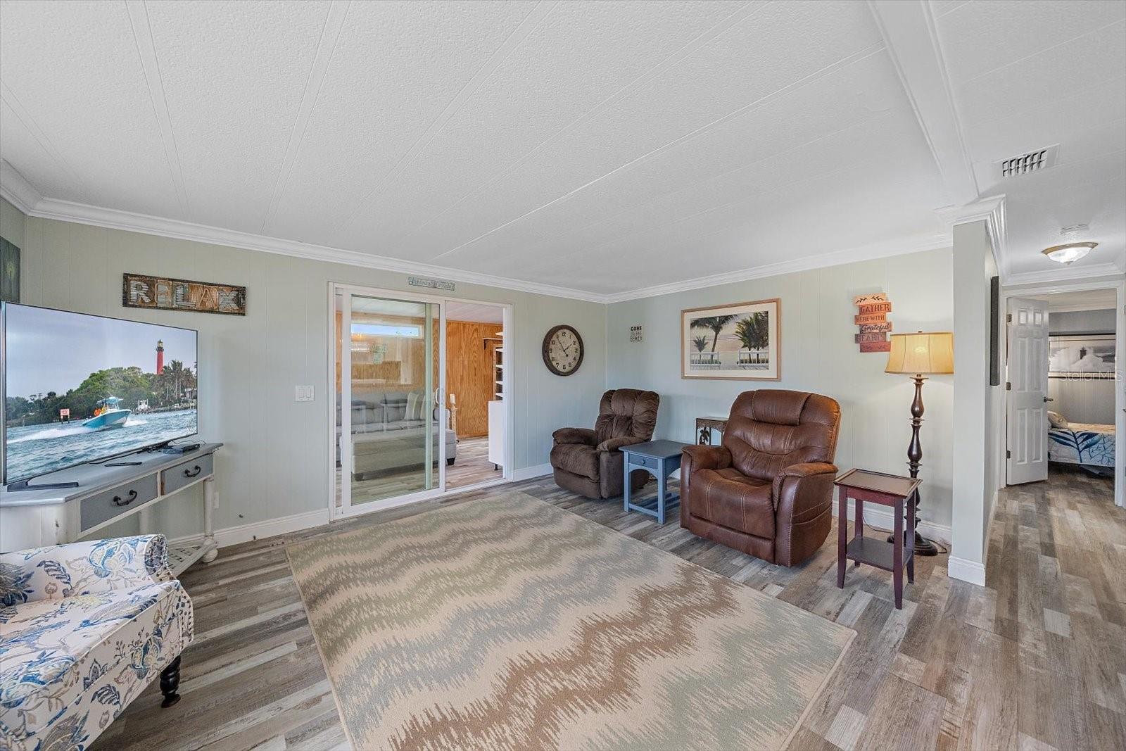 102 DEL RIO DRIVE, Palmetto, FL 34221