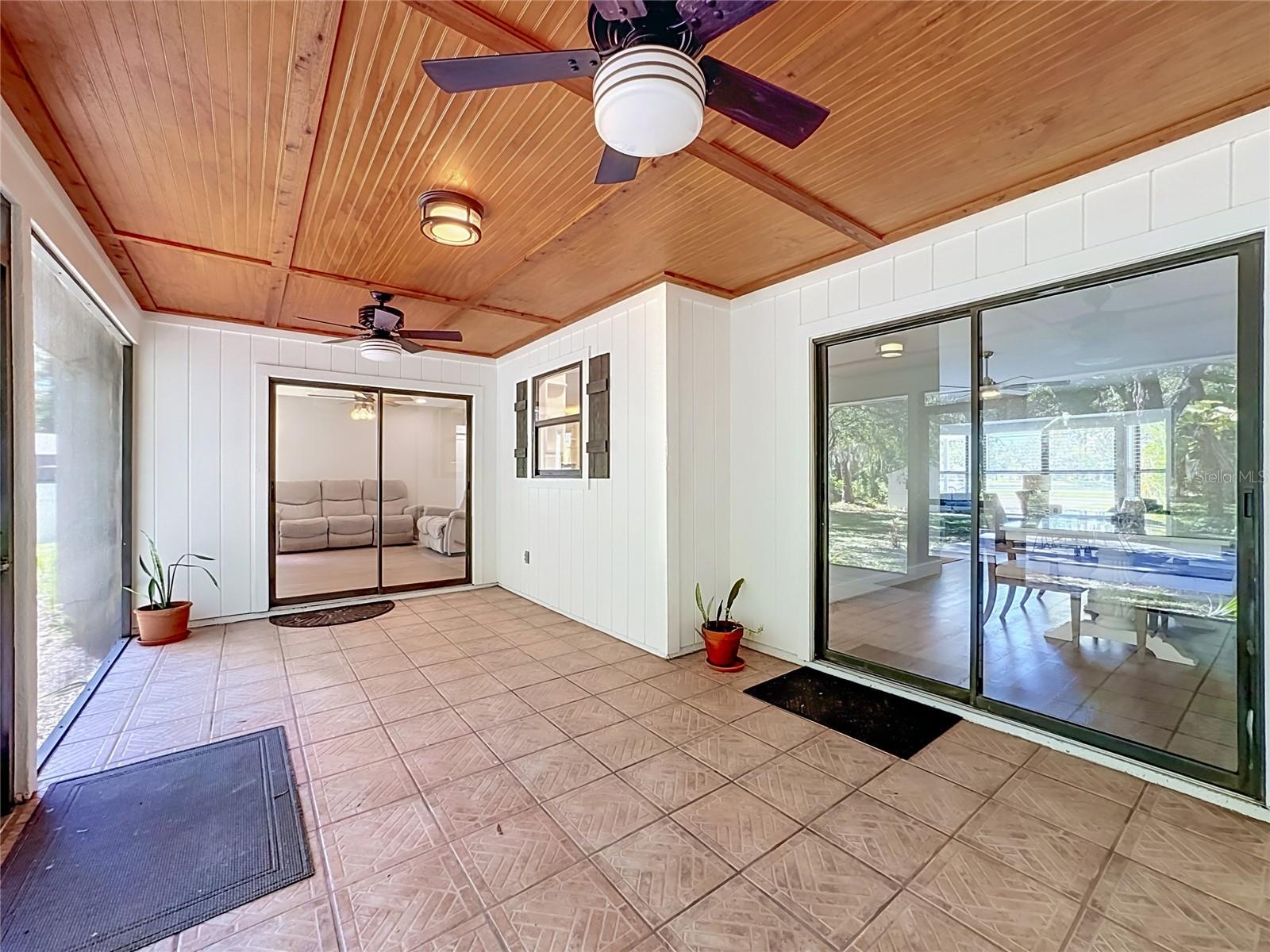 1115 MILL RUN E, Bradenton, FL 34212