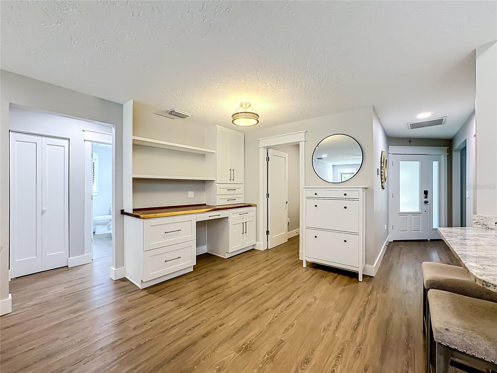 1115 MILL RUN E, Bradenton, FL 34212