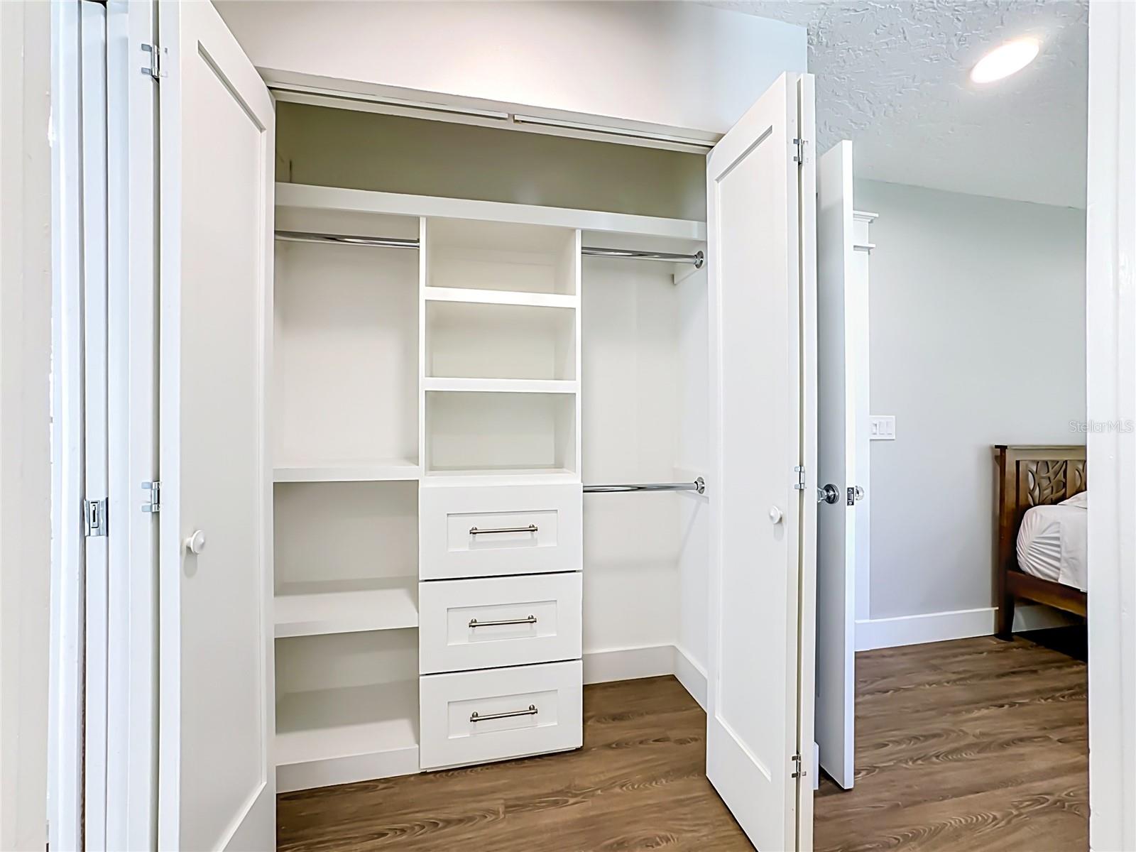 1115 MILL RUN E, Bradenton, FL 34212