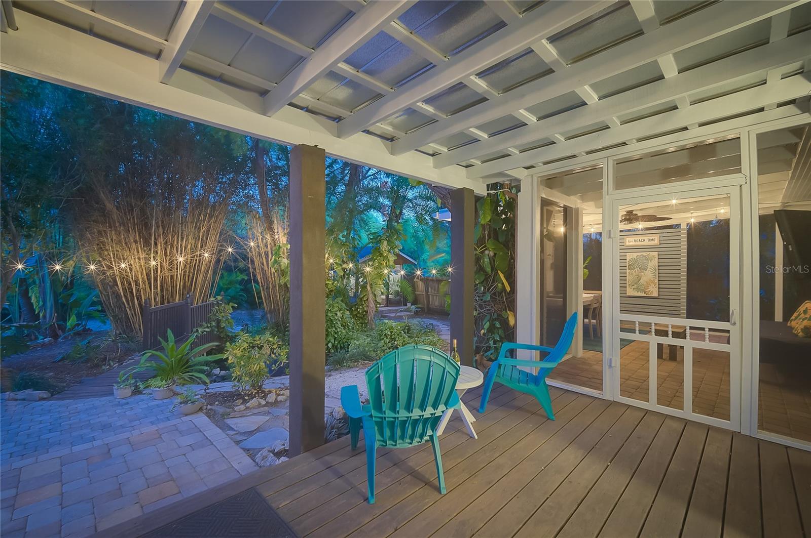 426 EAGLES NEST LANE, Sarasota, FL 34243