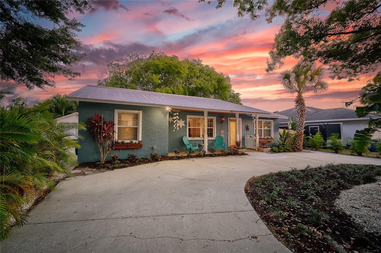 426 EAGLES NEST LANE, Sarasota, FL 34243