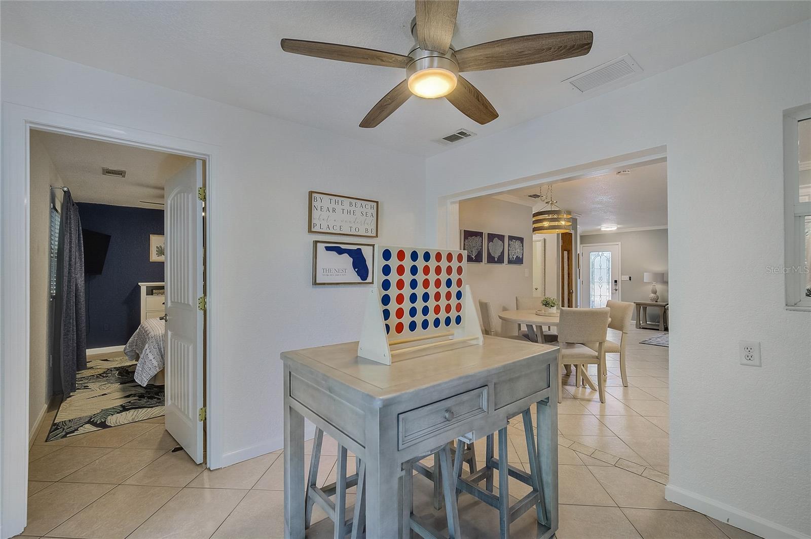 426 EAGLES NEST LANE, Sarasota, FL 34243