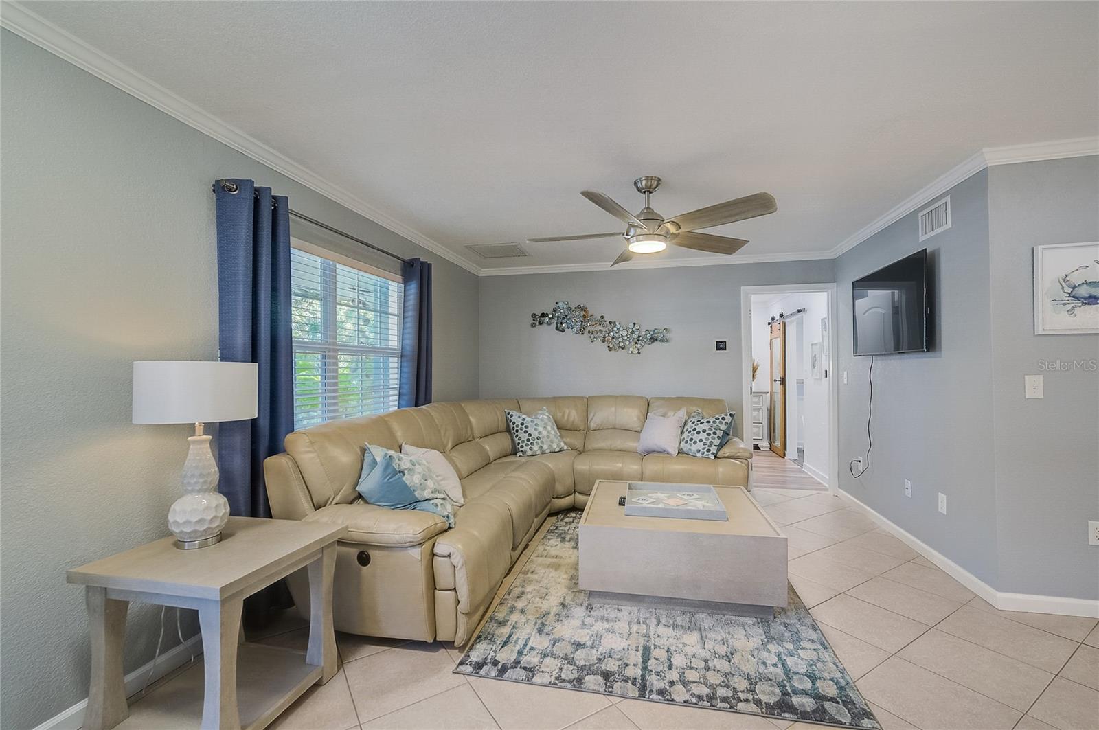 426 EAGLES NEST LANE, Sarasota, FL 34243