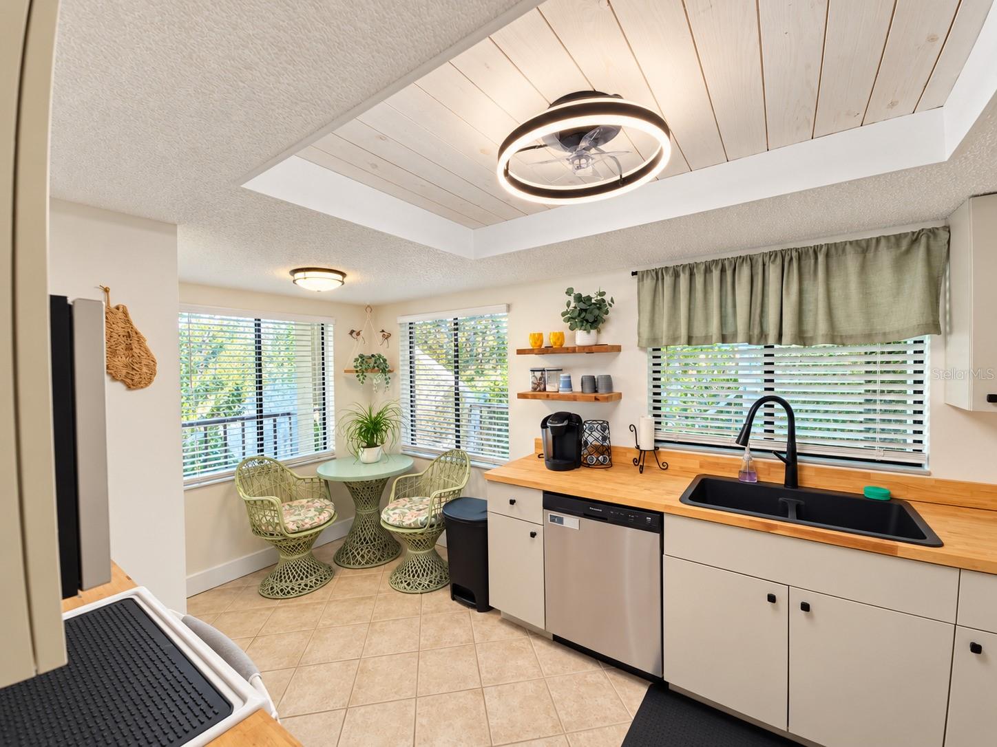 3803 SUN EAGLE LN, #203, Bradenton, FL 34210