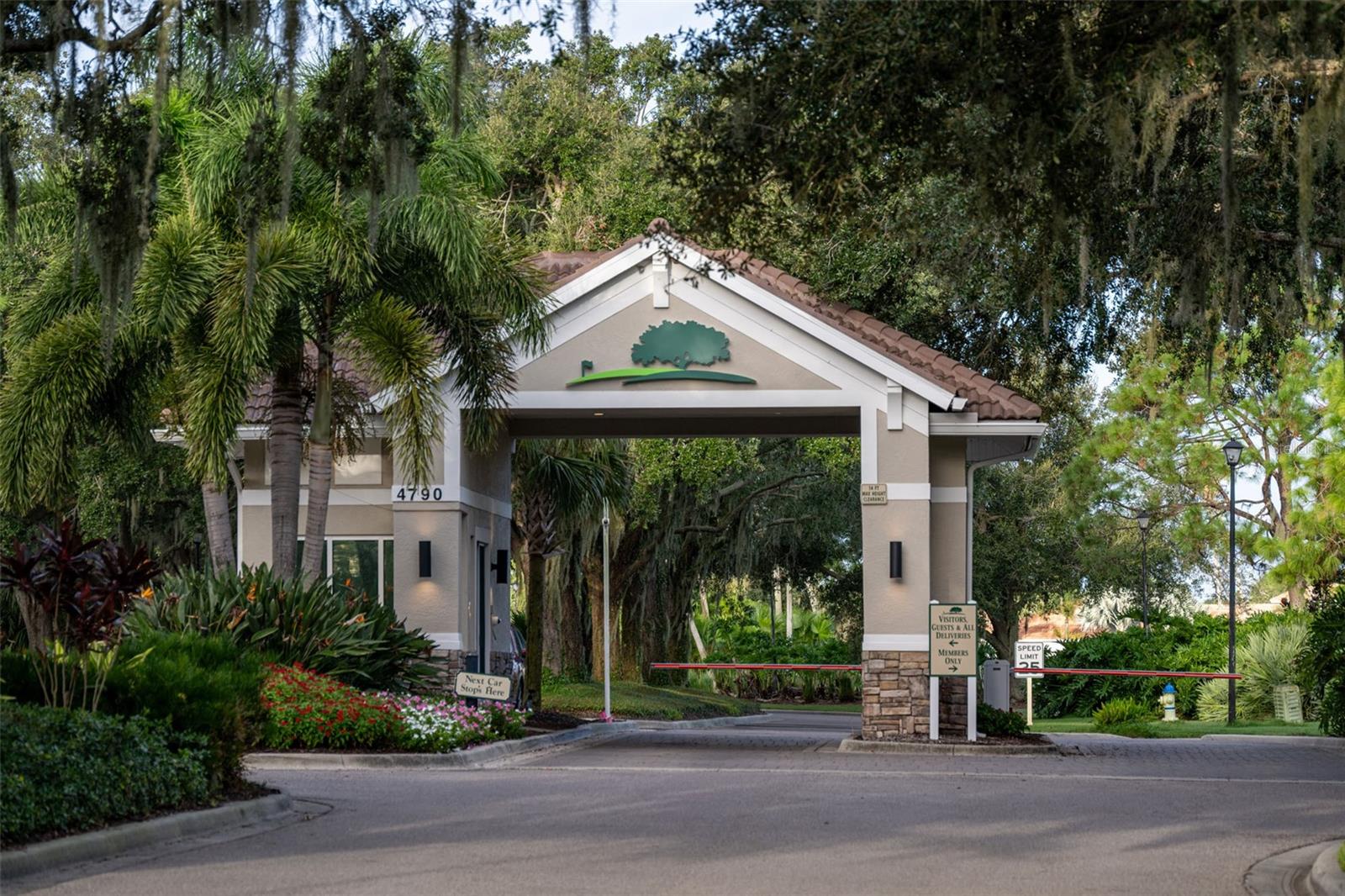 5288 MAHOGANY RUN AVENUE, Sarasota, FL 34241